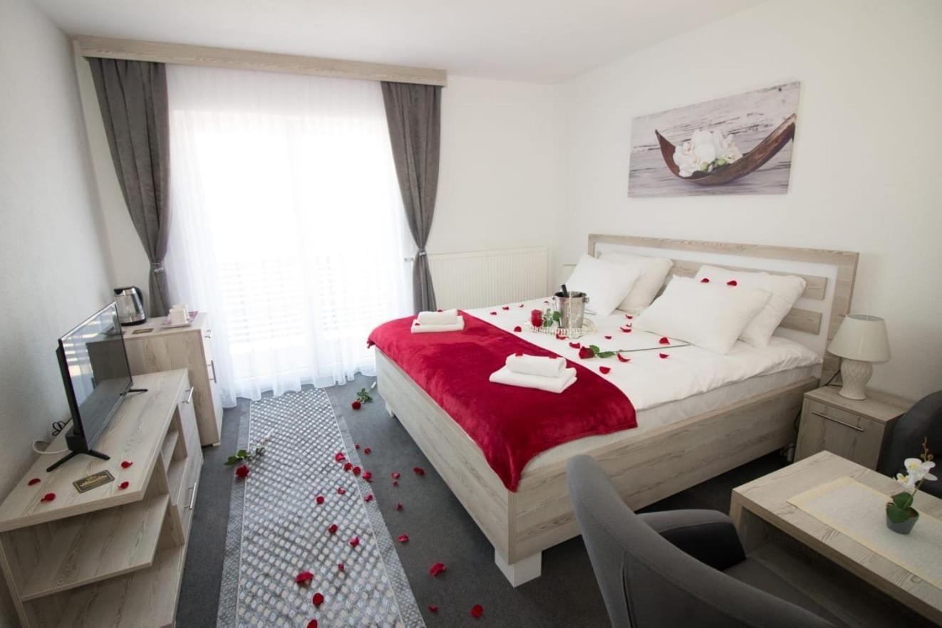 Aparthotel "Queen Zina" Vlašić Exterior foto